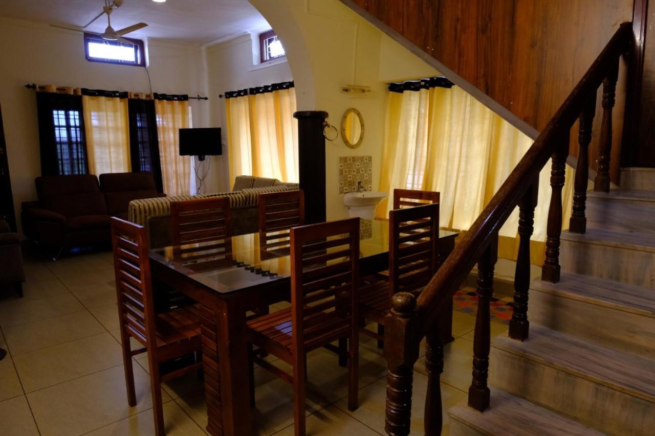 Hotel The Wayanad Club à Sultan Bathery Extérieur photo